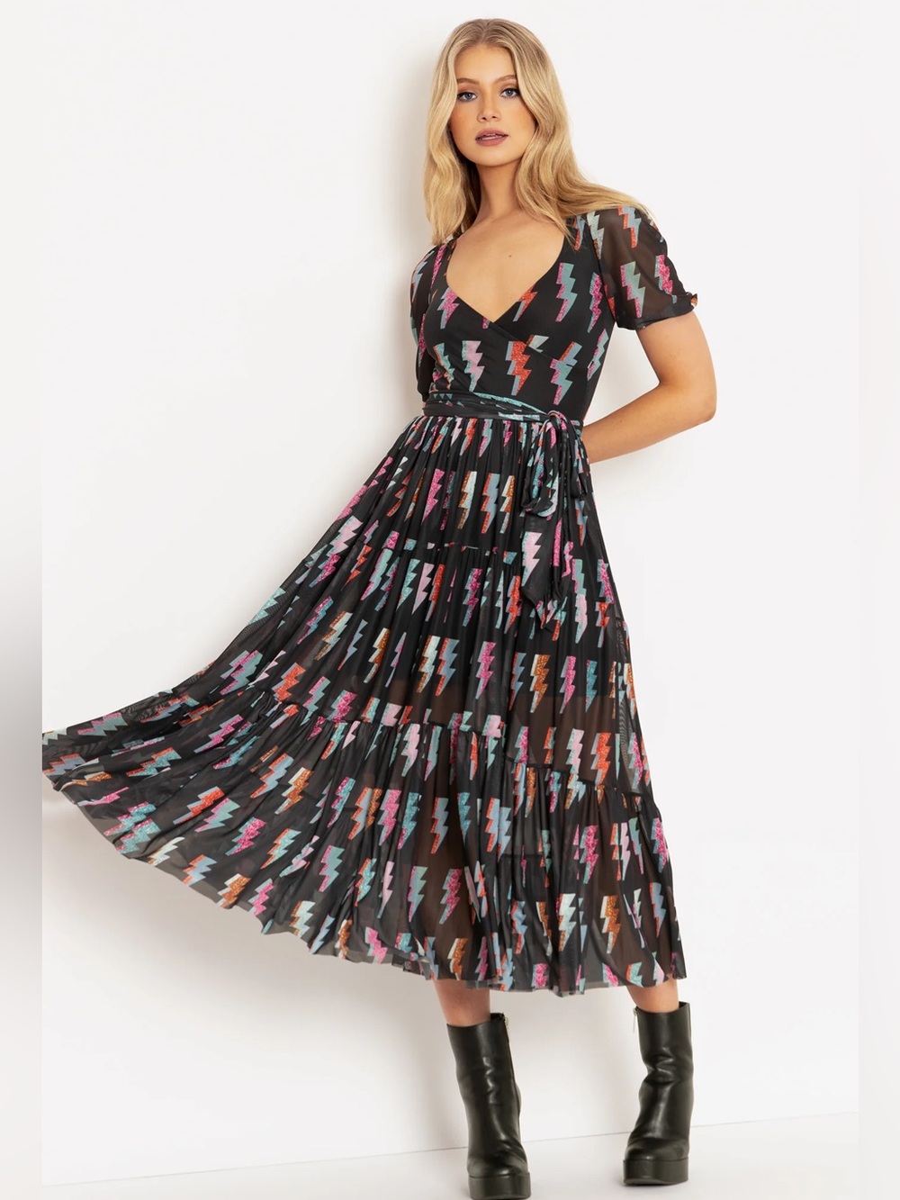 NWT BlackMilk Ziggy Wrap Midaxi Dress - Size Large
